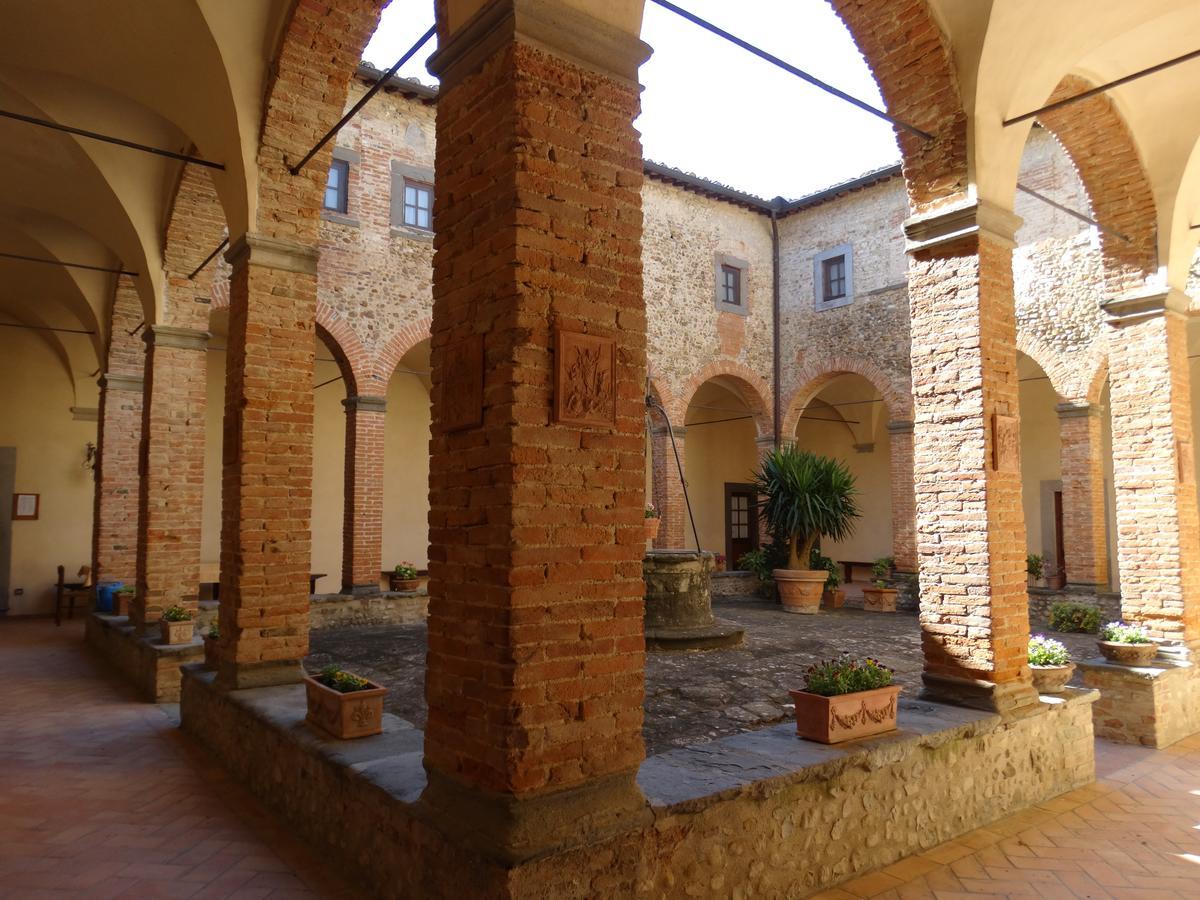 Santa Maria Della Pace Bed & Breakfast Montespertoli Bagian luar foto