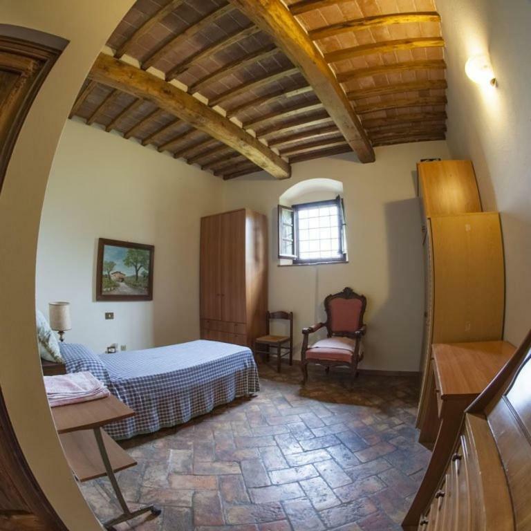 Santa Maria Della Pace Bed & Breakfast Montespertoli Bagian luar foto